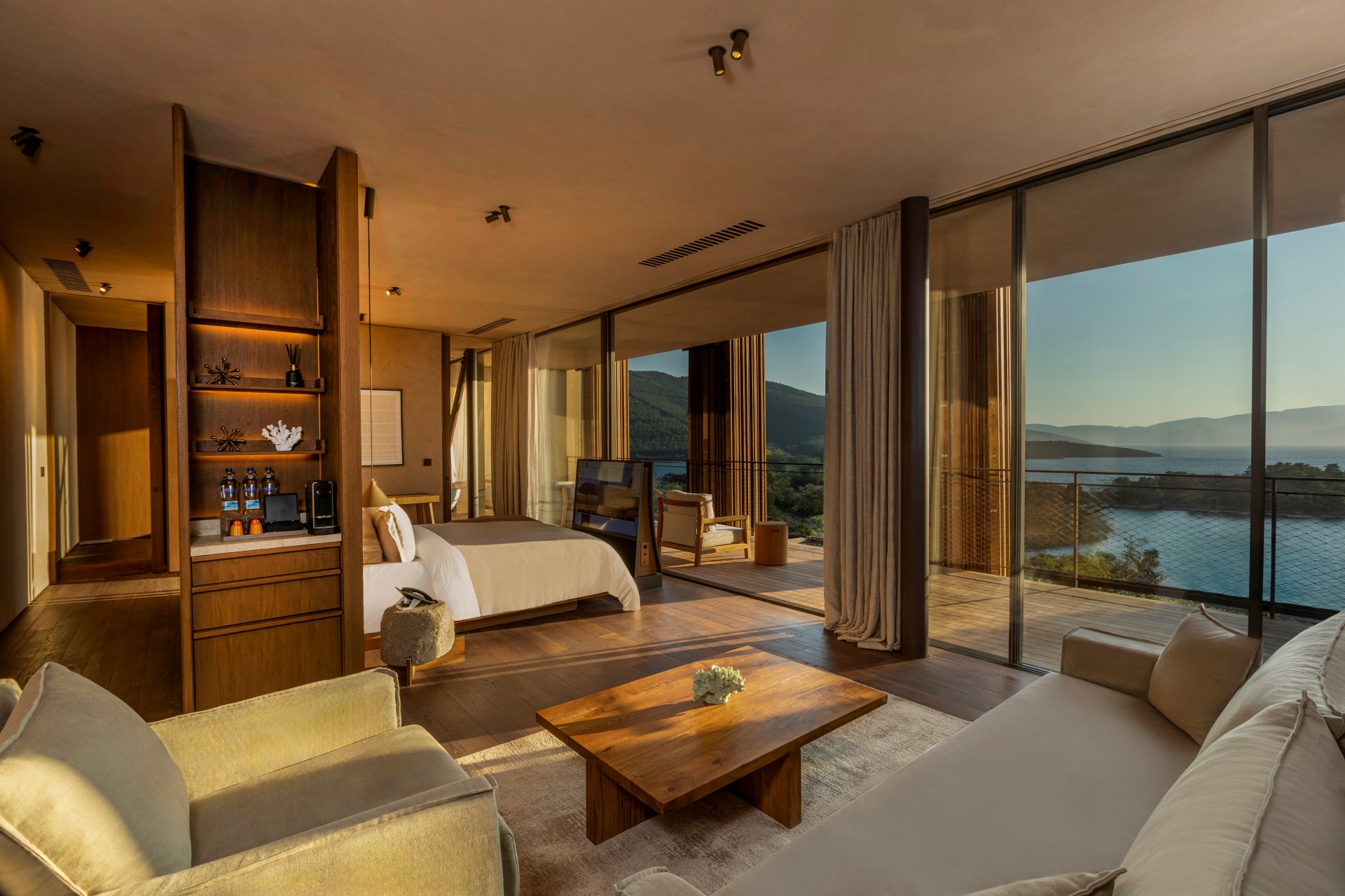 Sunset Pina Villa
